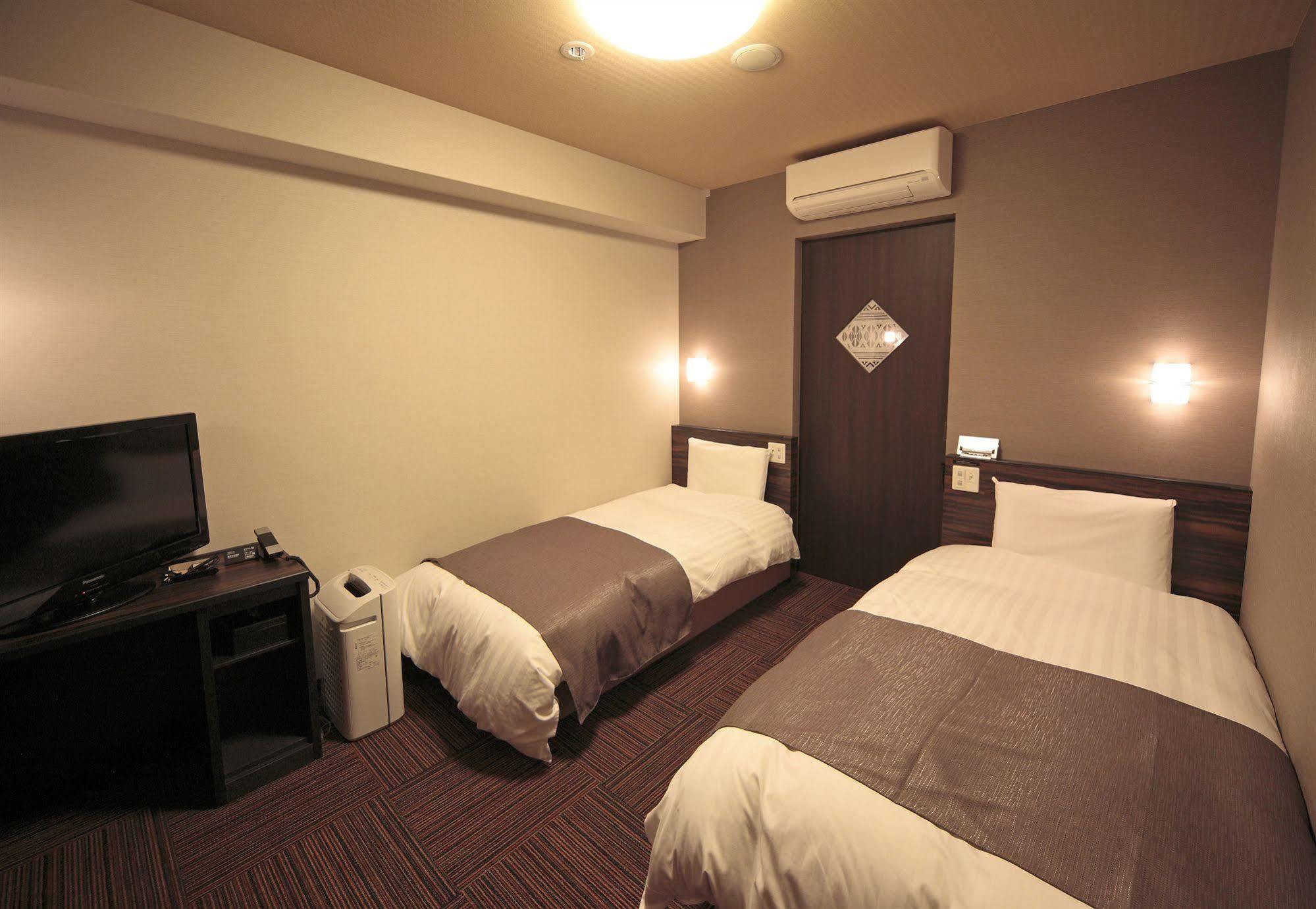 Dormy Inn Premium Hakata Canal City Mae Fukuoka  Bagian luar foto